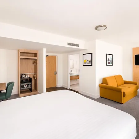 By Ihg Hotel Birmingham