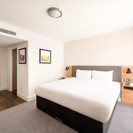 By Ihg 4* Birmingham